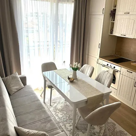 Triumph Apartment Burgas Exterior photo